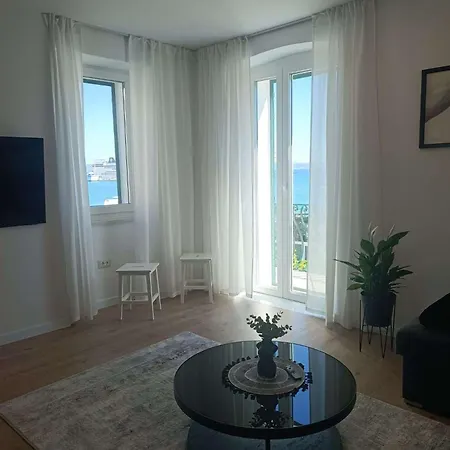 By The Sea - 23443 Apartamento Split